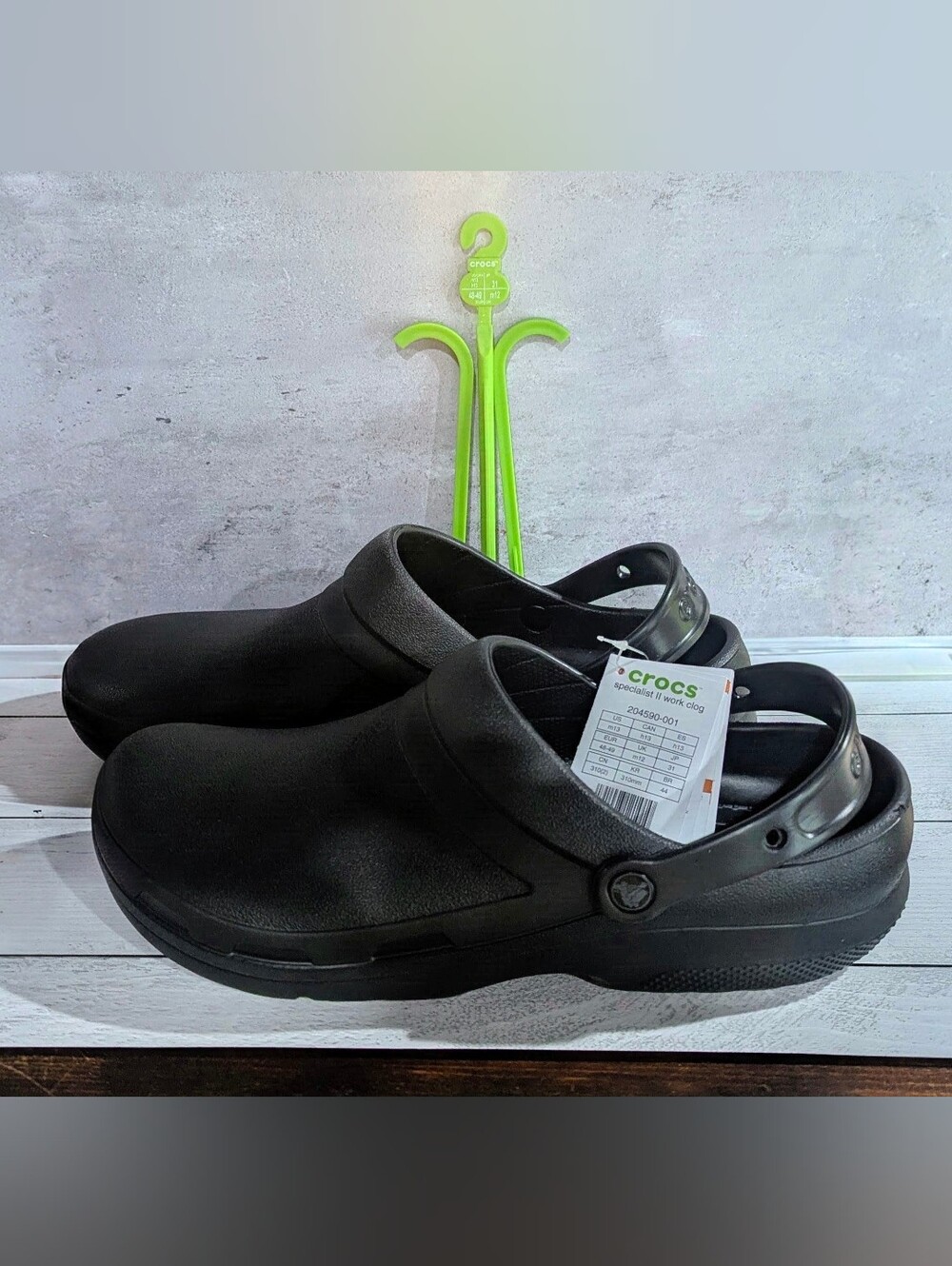 Crocs Specialist II Work Clog Black, Mens 13